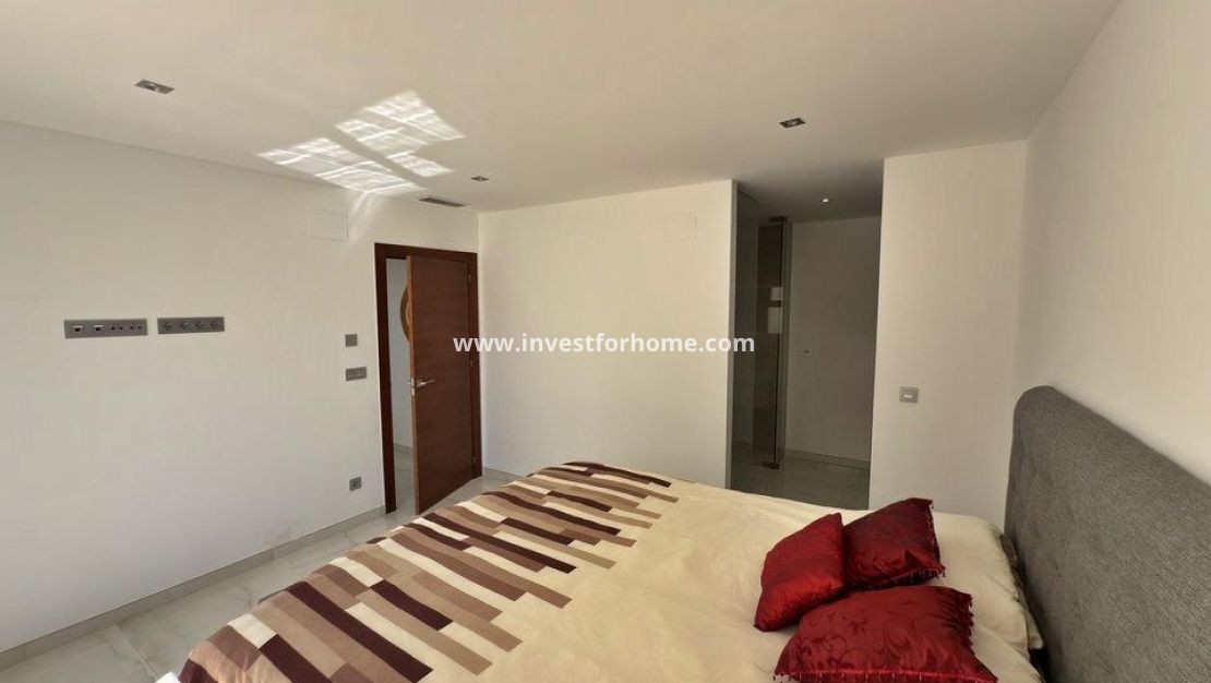 Verkoop - Villa - Orihuela Costa - Villamartín