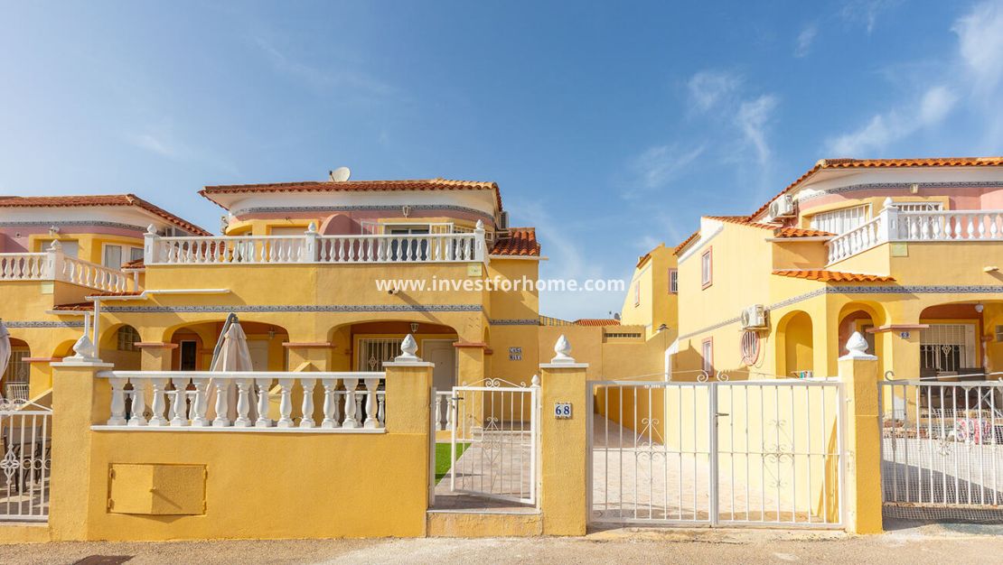 Verkoop - Villa - Orihuela Costa - Villamartín