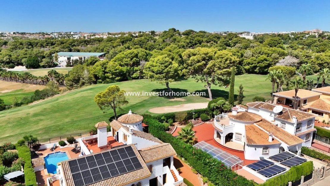 Verkoop - Villa - Orihuela Costa - Villamartín