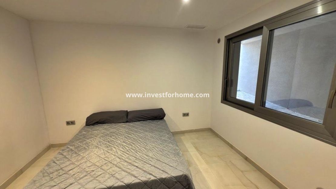 Verkoop - Villa - Orihuela Costa - Villamartín
