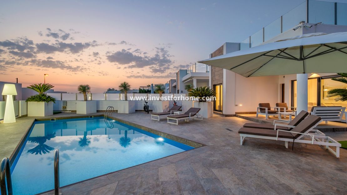 Verkoop - Villa - Orihuela Costa - Villamartín