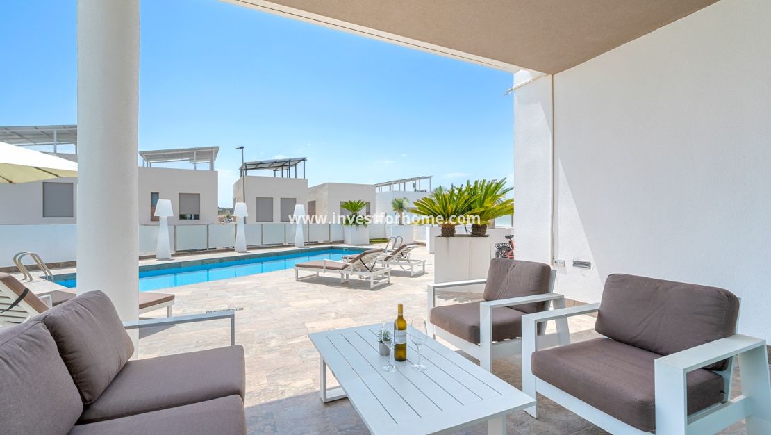 Verkoop - Villa - Orihuela Costa - Villamartín