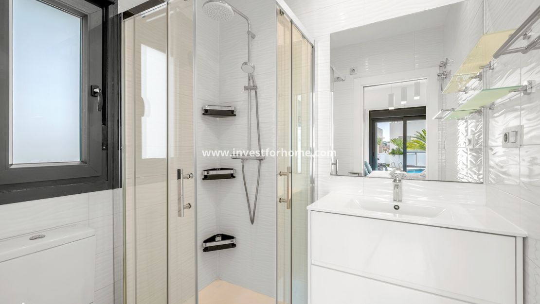 Verkoop - Villa - Orihuela Costa - Villamartín