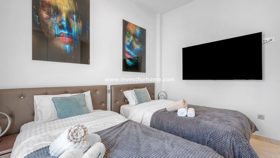Verkoop - Villa - Orihuela Costa - Villamartín