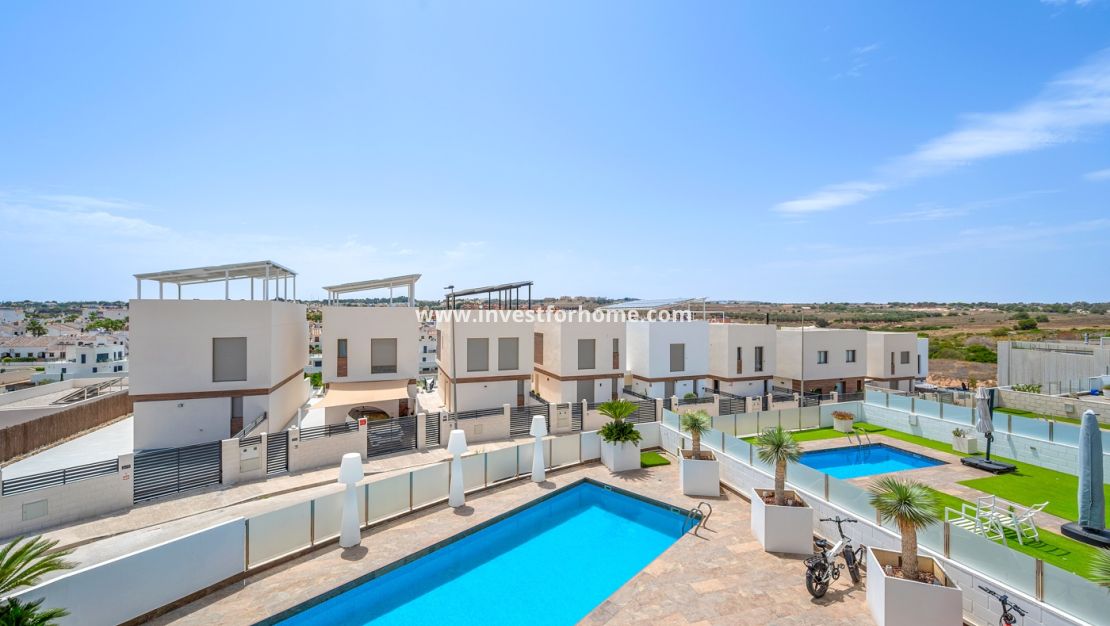 Verkoop - Villa - Orihuela Costa - Villamartín