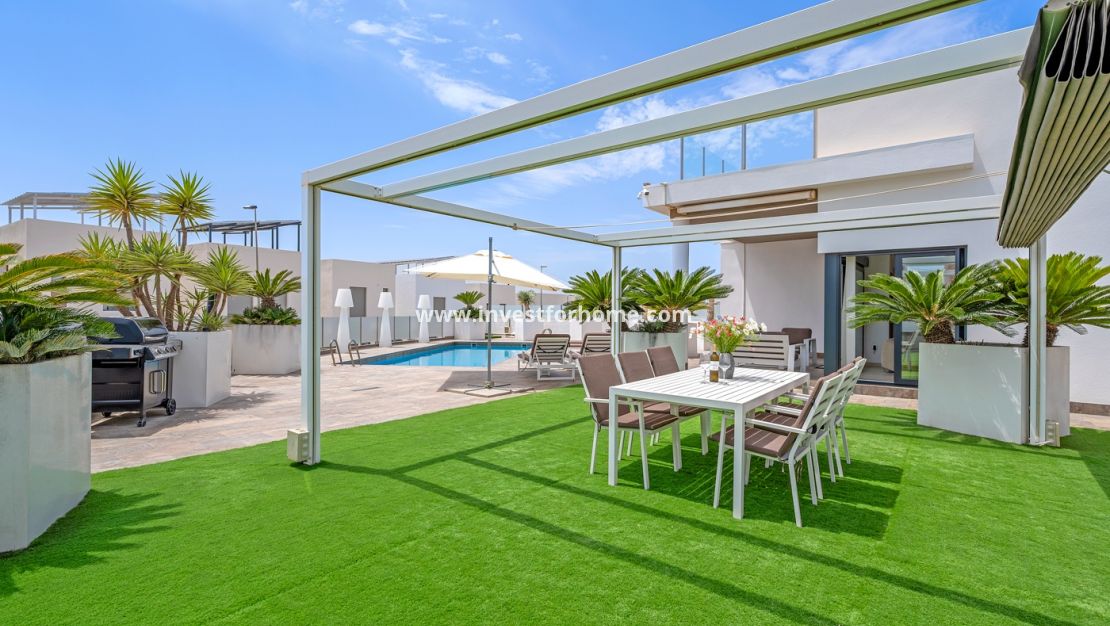 Verkoop - Villa - Orihuela Costa - Villamartín