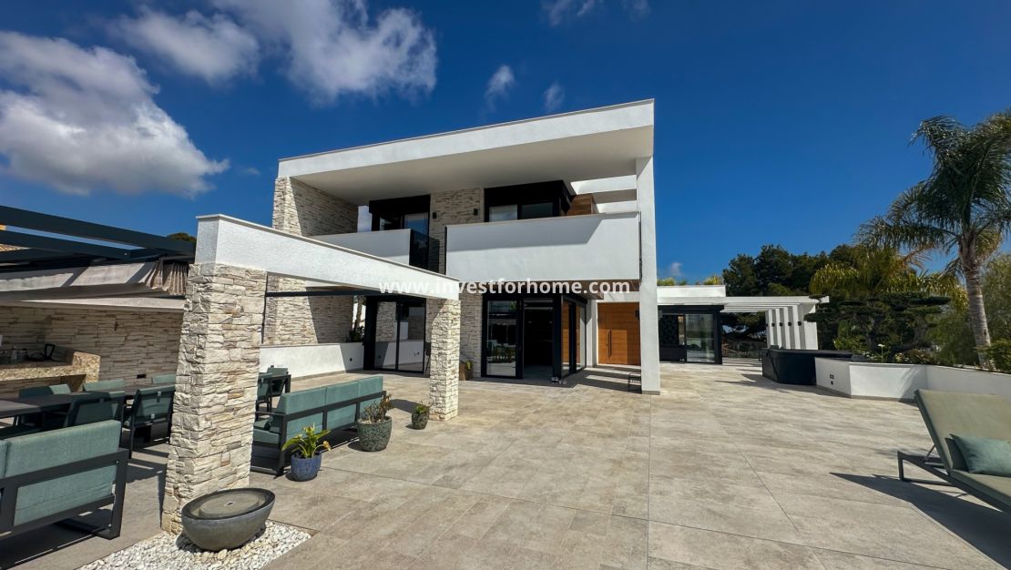 Verkoop - Villa - Orihuela Costa - Villamartín