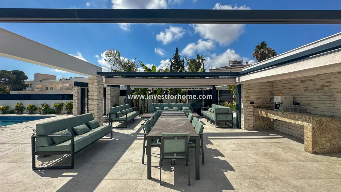Verkoop - Villa - Orihuela Costa - Villamartín