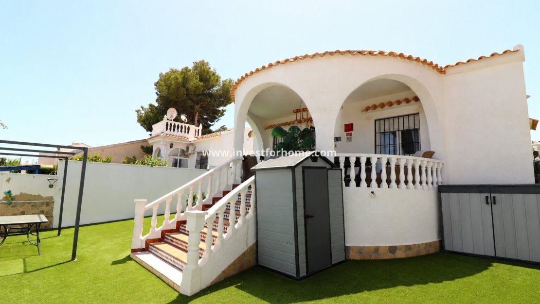 Verkoop - Villa - Orihuela Costa - Villamartín