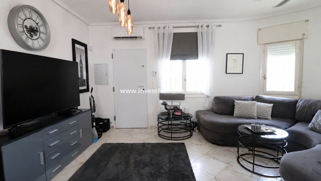 Verkoop - Villa - Orihuela Costa - Villamartín