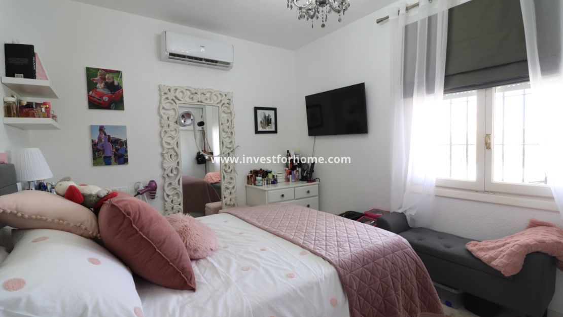 Verkoop - Villa - Orihuela Costa - Villamartín