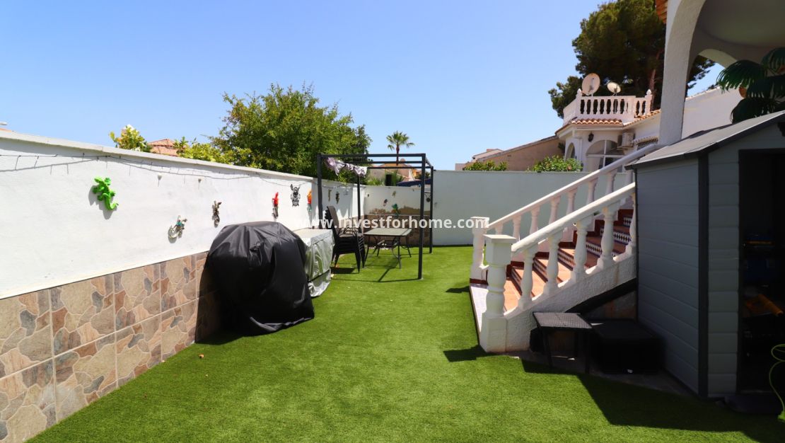 Verkoop - Villa - Orihuela Costa - Villamartín