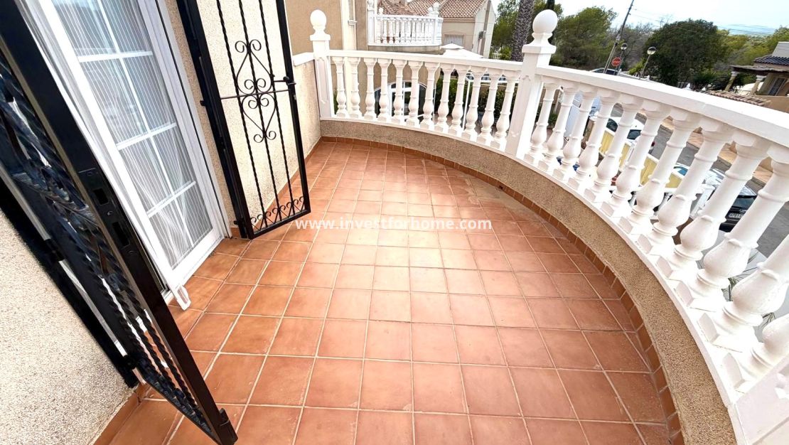 Verkoop - Villa - Orihuela Costa - Villamartín