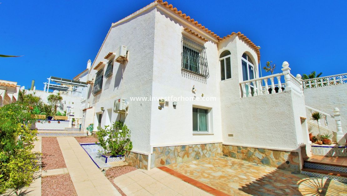 Verkoop - Villa - Orihuela Costa - Villamartín