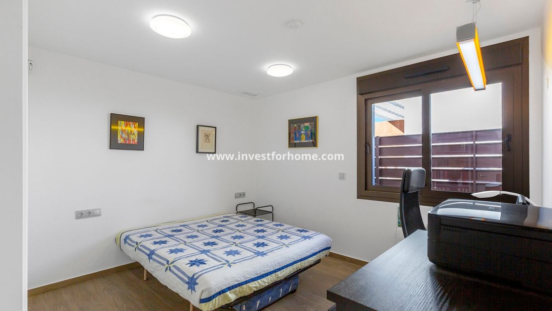 Verkoop - Villa - Orihuela Costa - Vistabella Golf
