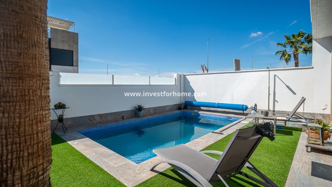 Verkoop - Villa - Pilar de la Horadada - Costa Blanca