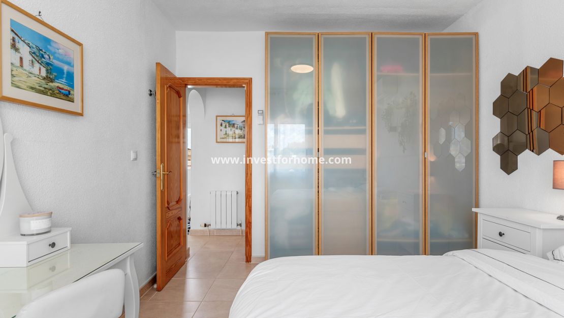 Verkoop - Villa - Pinar de Campoverde - Costa Blanca