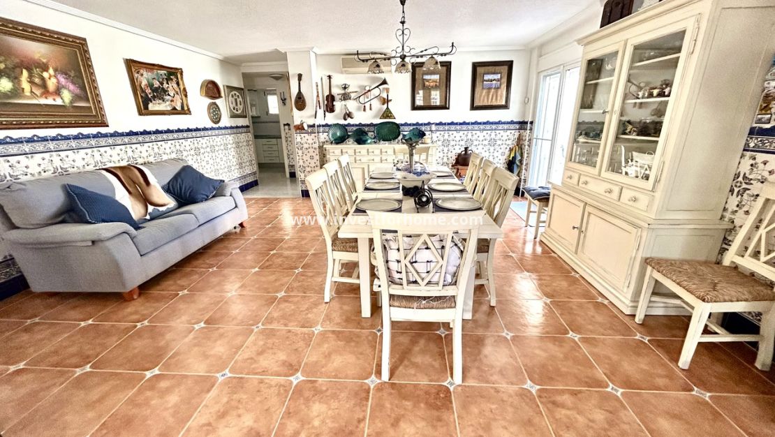 Verkoop - Villa - Pinar de Campoverde - Inland