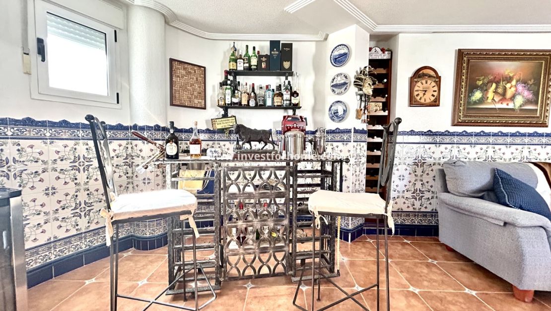 Verkoop - Villa - Pinar de Campoverde - Inland