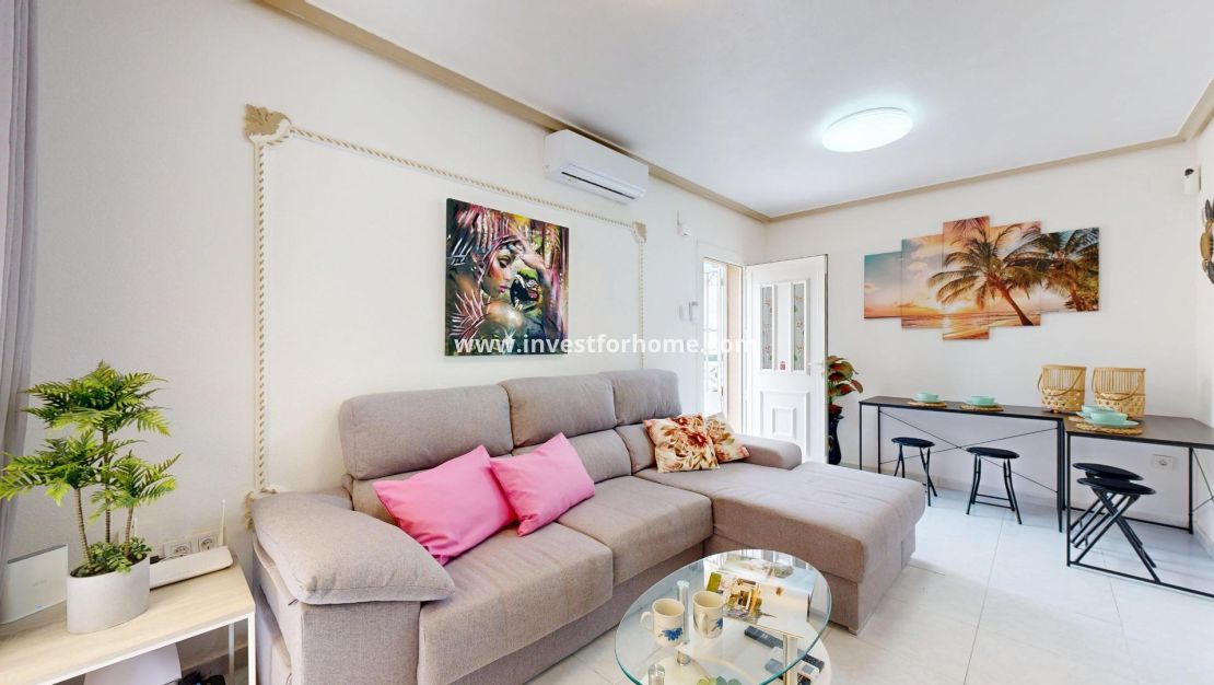 Verkoop - Villa - San Miguel de Salinas - 03193