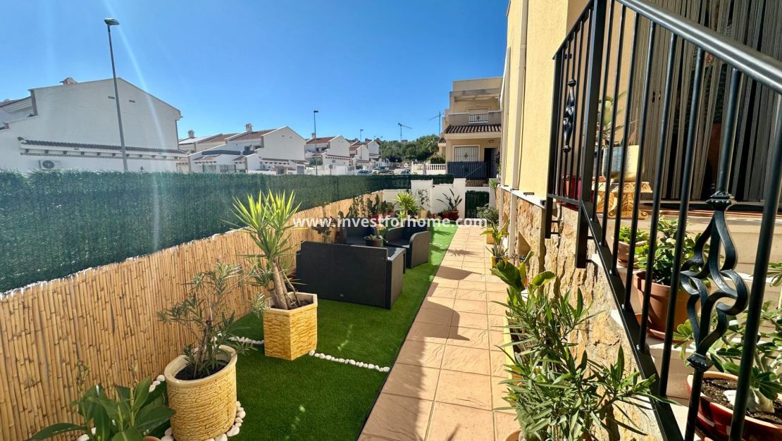 Verkoop - Villa - San Miguel de Salinas - Residencial Los Flamencos