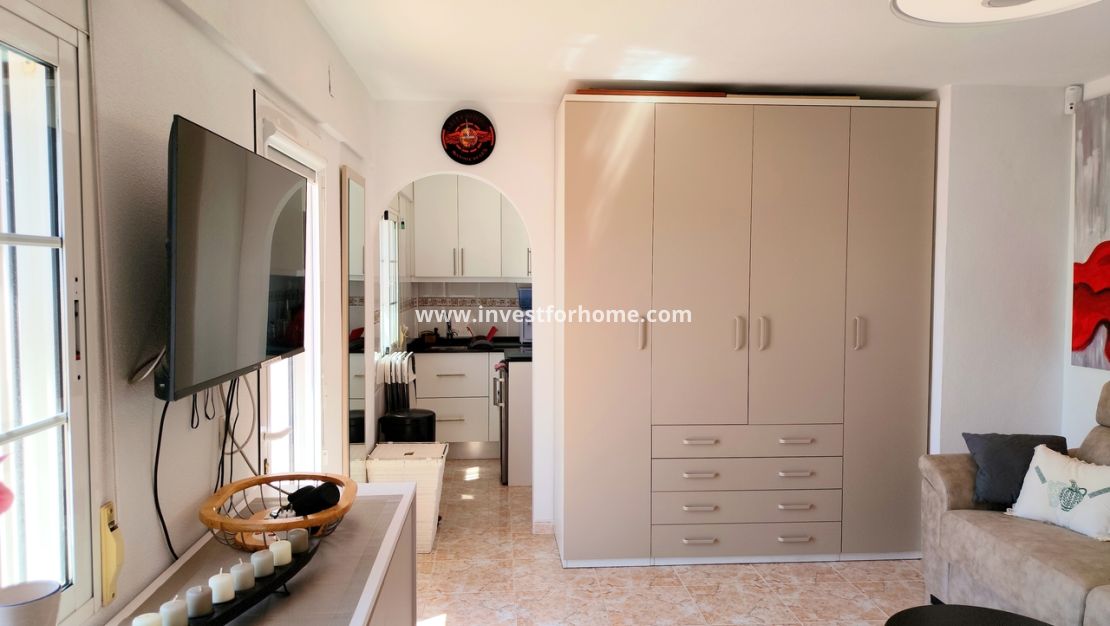 Verkoop - Villa - San Miguel / Vistabella Golf - Inland