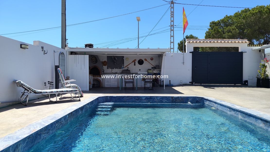 Verkoop - Villa - San Miguel / Vistabella Golf - Inland