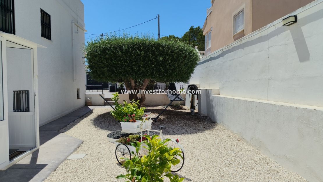 Verkoop - Villa - San Miguel / Vistabella Golf - Inland