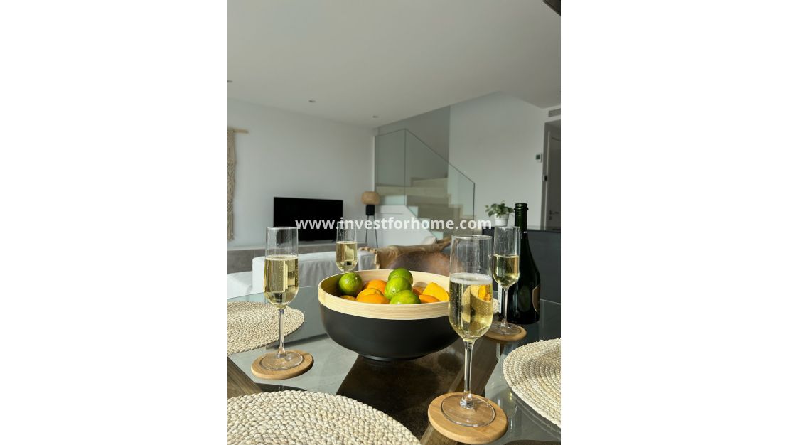 Verkoop - Villa - Santa Rosalia Resort - Inland