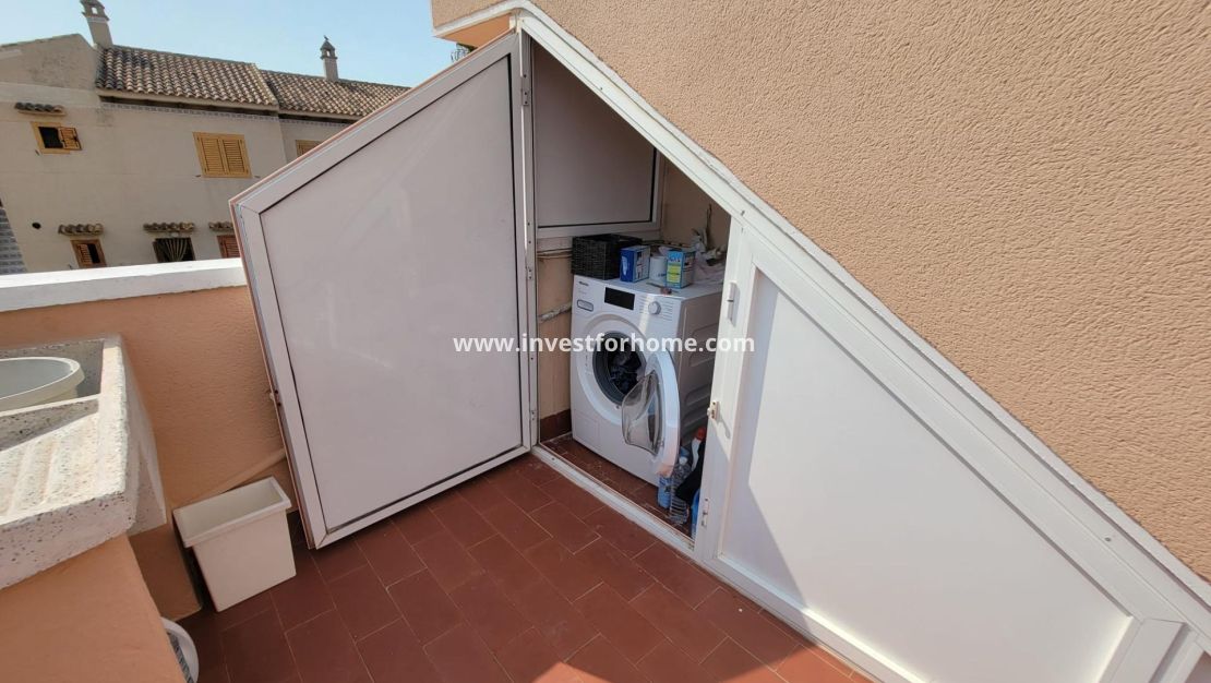 Verkoop - Villa - Torrevieja - aguas nuevas
