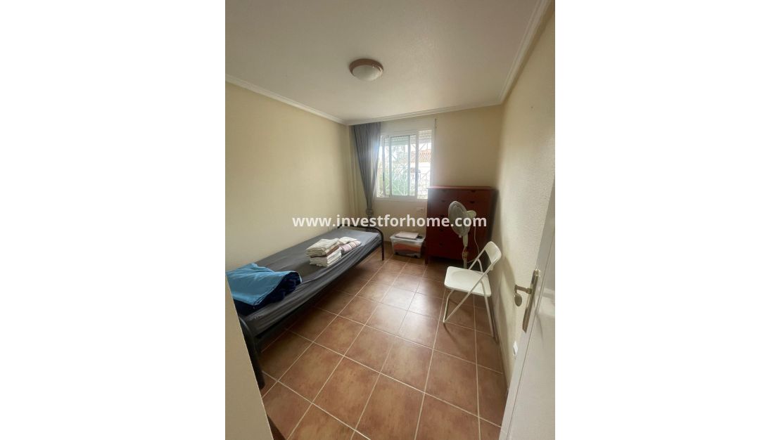 Verkoop - Villa - Torrevieja - aguas nuevas