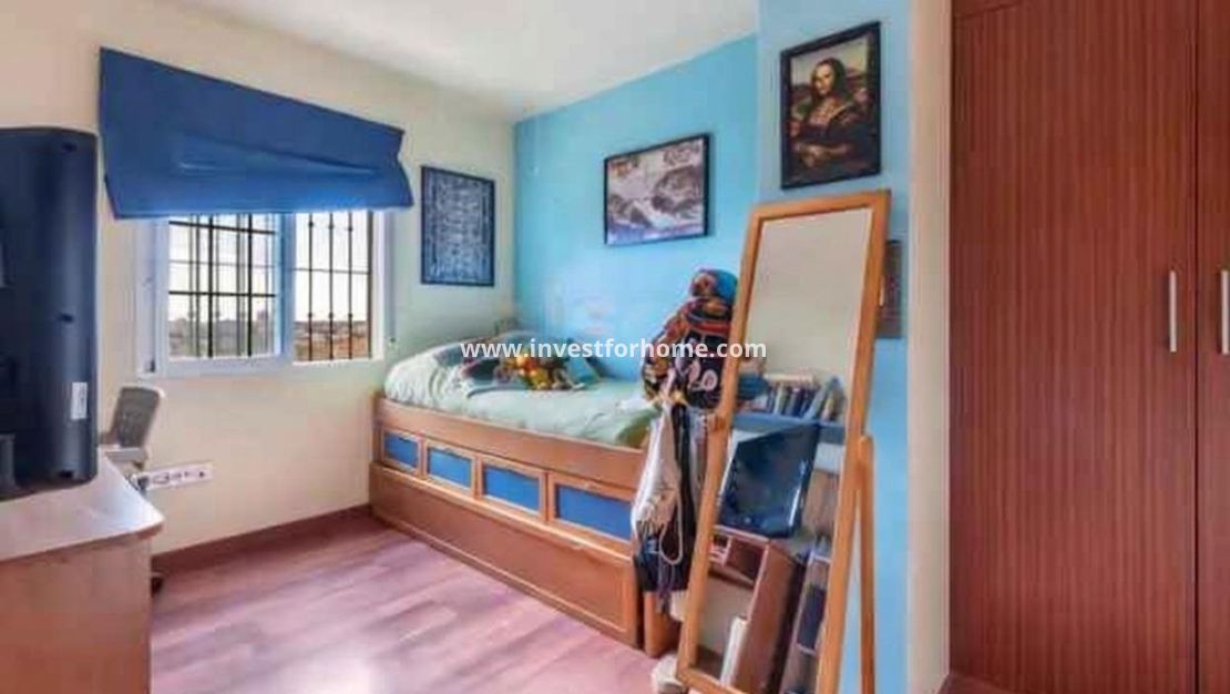 Verkoop - Villa - Torrevieja - aguas nuevas