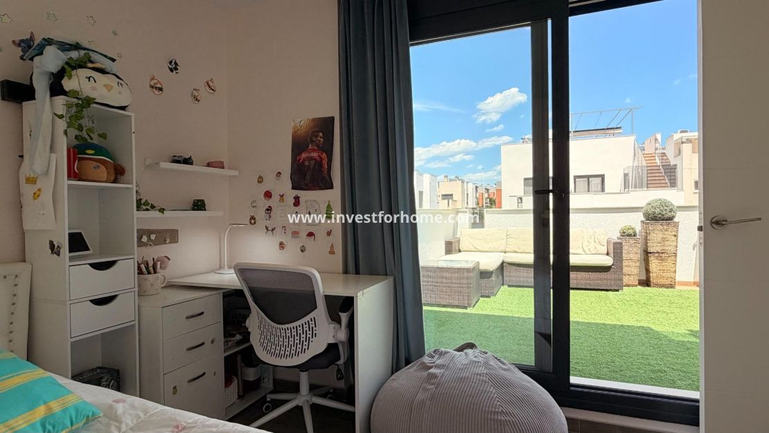 Verkoop - Villa - Torrevieja - aguas nuevas