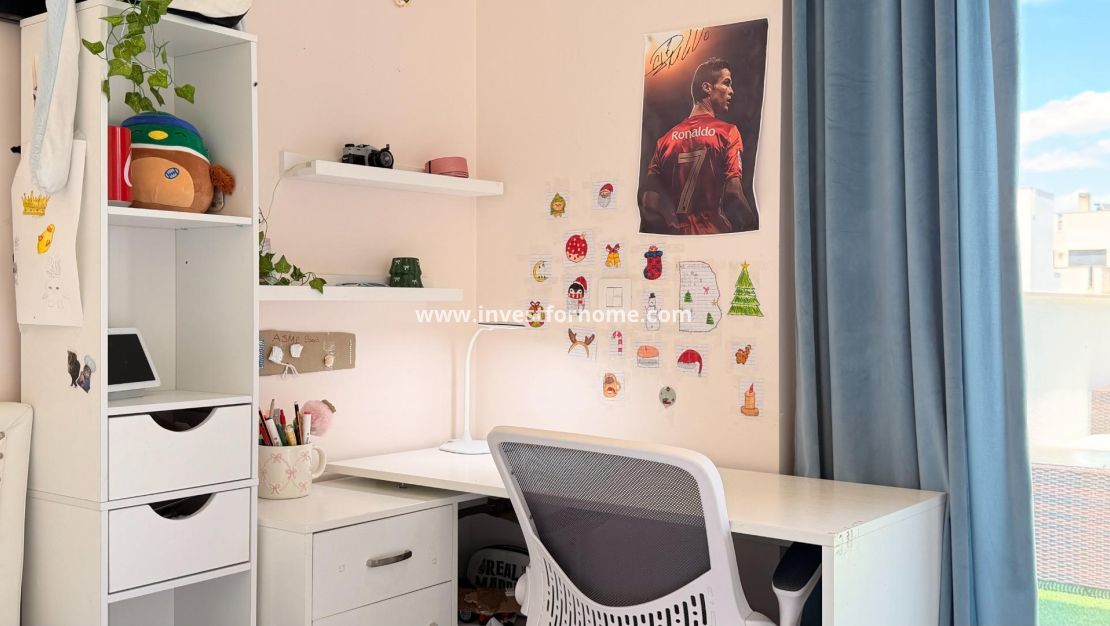 Verkoop - Villa - Torrevieja - aguas nuevas
