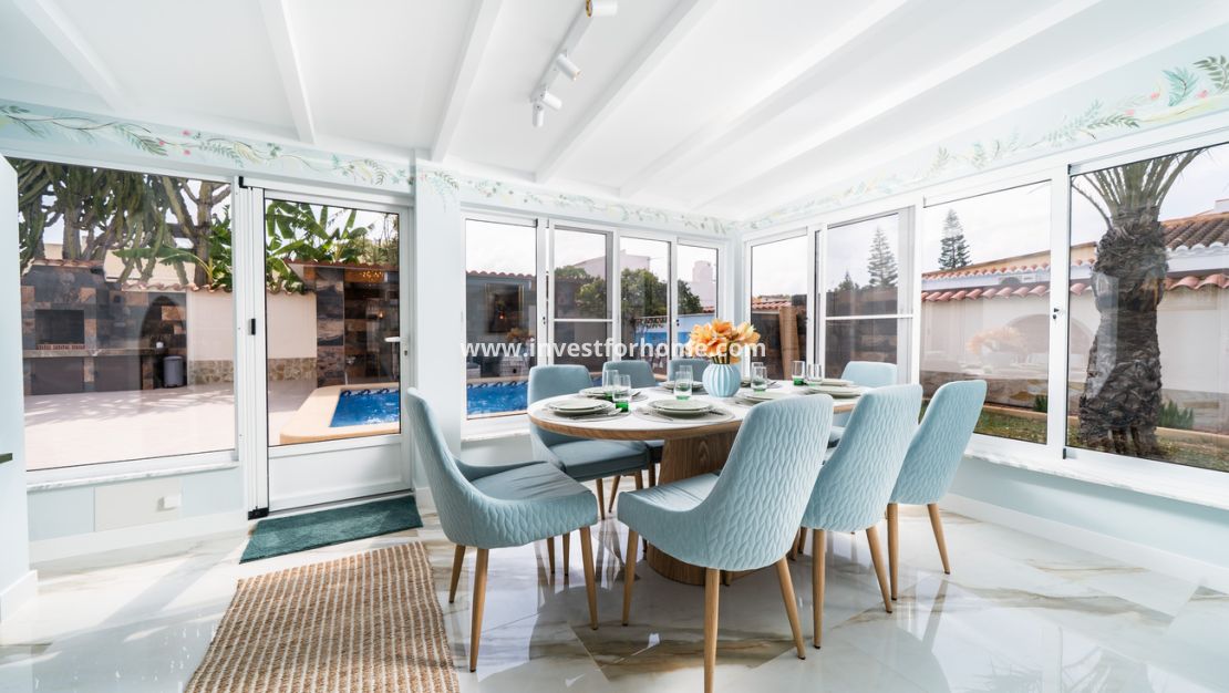 Verkoop - Villa - Torrevieja - Costa Blanca