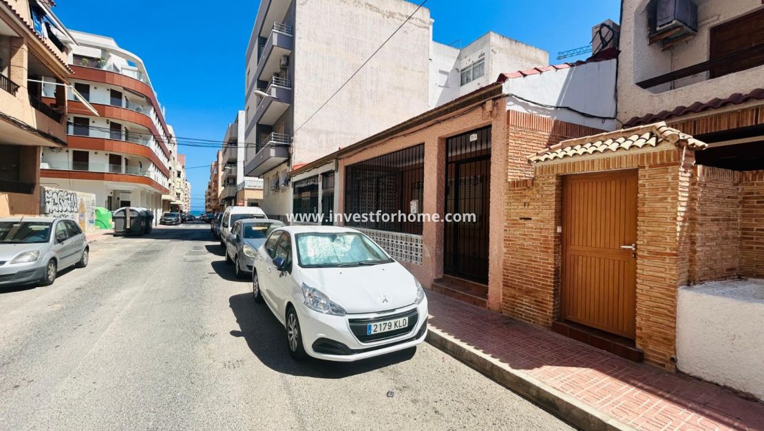 Verkoop - Villa - Torrevieja - Costa Blanca