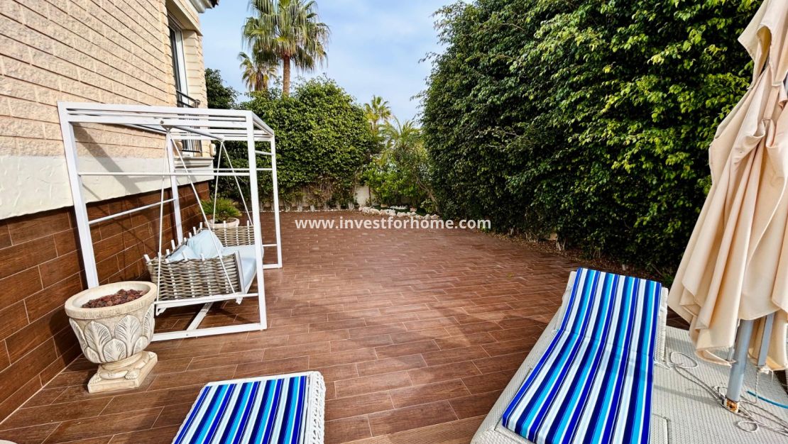 Verkoop - Villa - Torrevieja - Costa Blanca