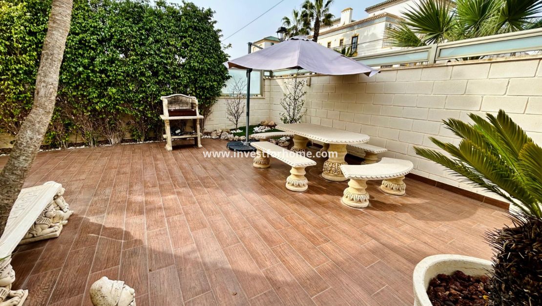 Verkoop - Villa - Torrevieja - Costa Blanca