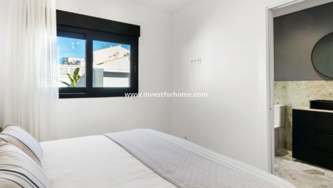 Verkoop - Villa - Torrevieja - Costa Blanca