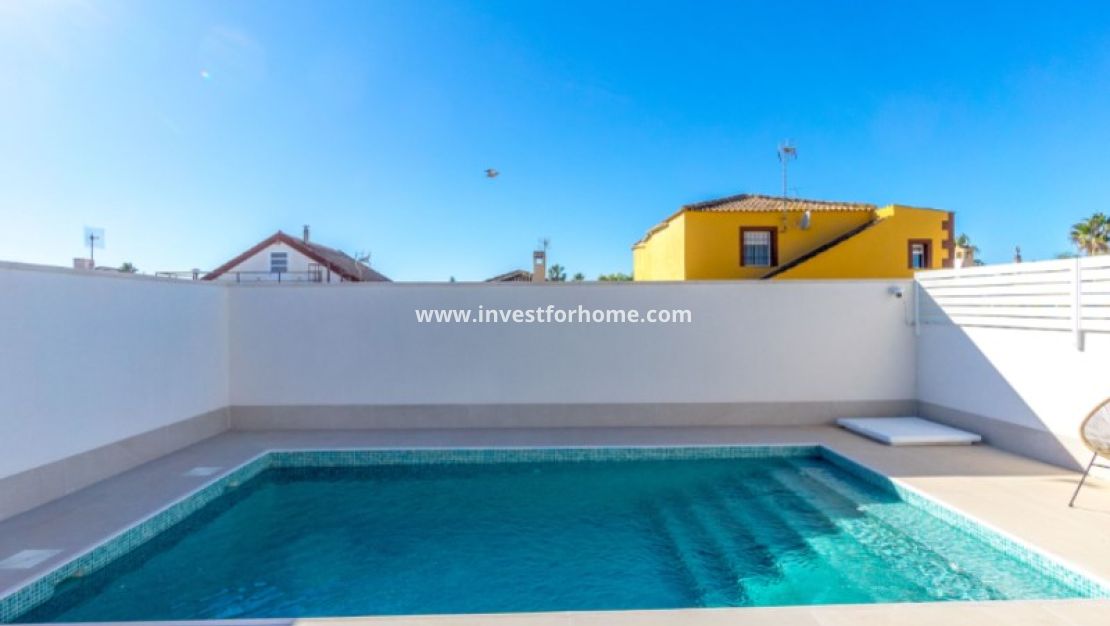 Verkoop - Villa - Torrevieja - Costa Blanca