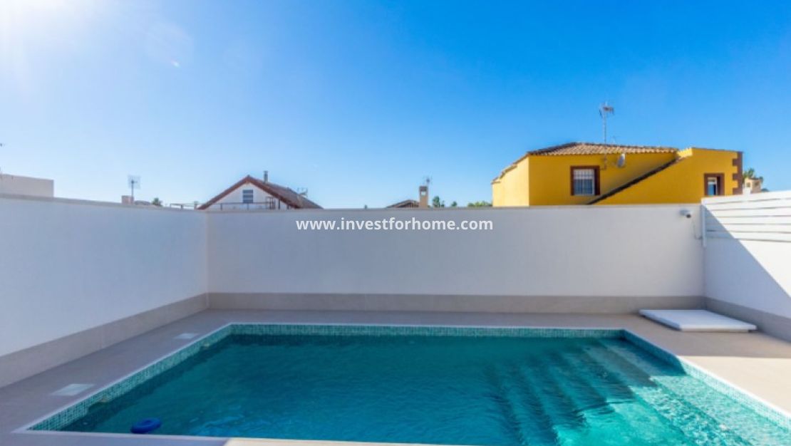 Verkoop - Villa - Torrevieja - Costa Blanca