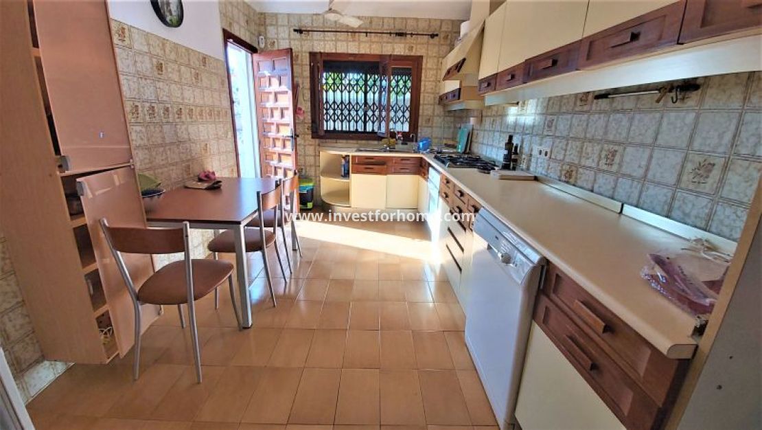 Verkoop - Villa - Torrevieja - Costa Blanca