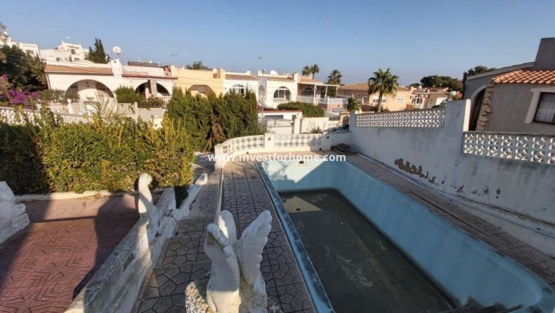 Verkoop - Villa - Torrevieja - Costa Blanca