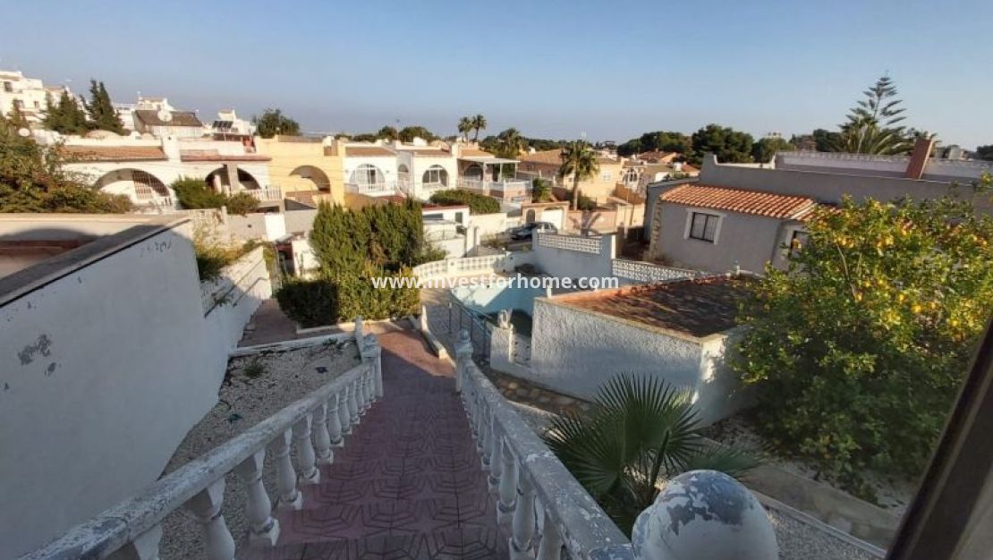 Verkoop - Villa - Torrevieja - Costa Blanca