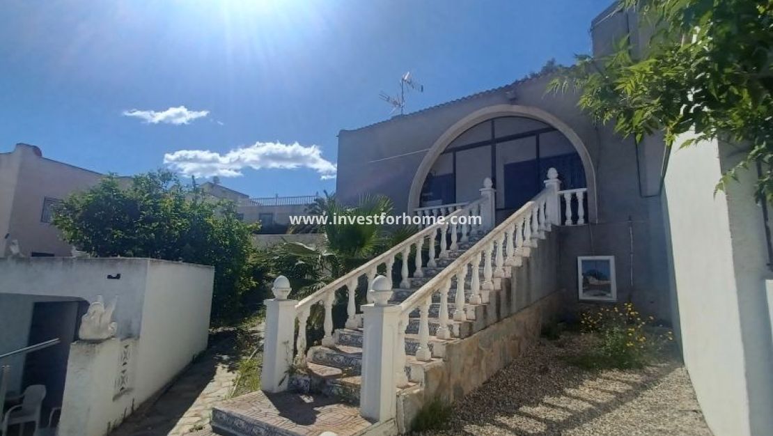 Verkoop - Villa - Torrevieja - Costa Blanca