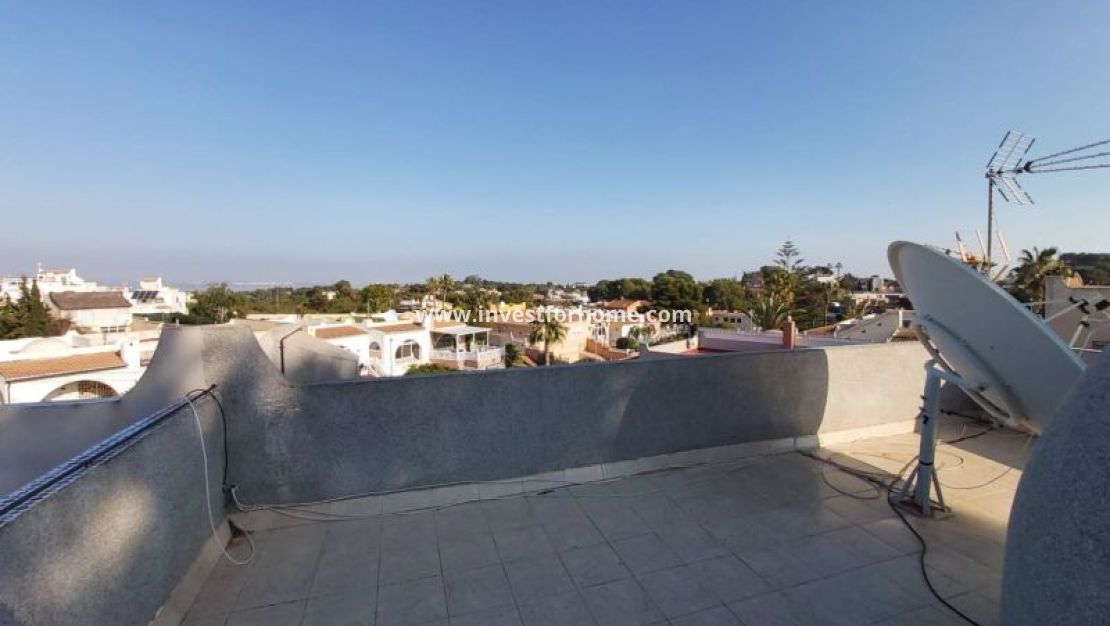 Verkoop - Villa - Torrevieja - Costa Blanca