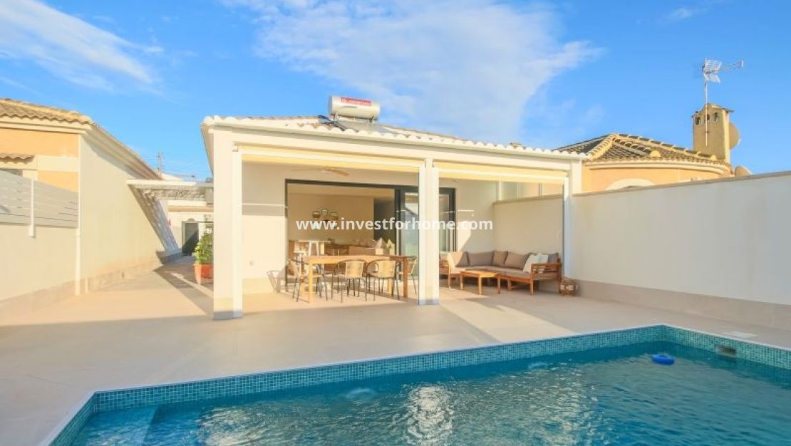Verkoop - Villa - Torrevieja - Costa Blanca