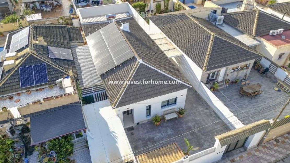 Verkoop - Villa - Torrevieja - Costa Blanca