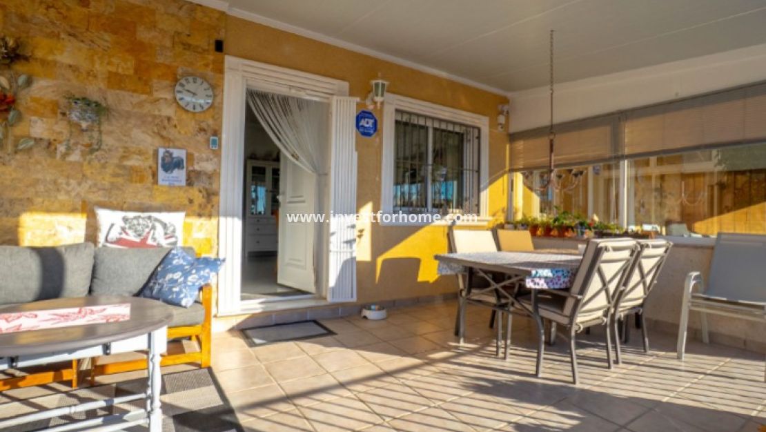 Verkoop - Villa - Torrevieja - Costa Blanca