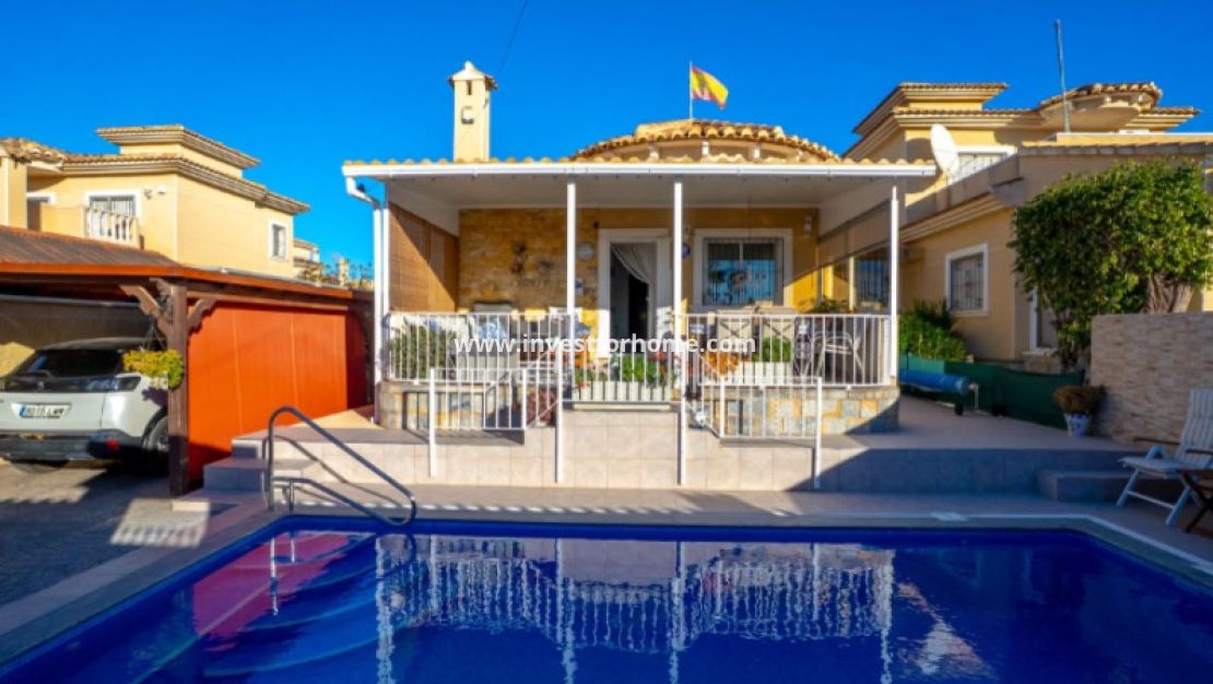 Verkoop - Villa - Torrevieja - Costa Blanca
